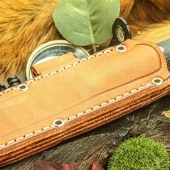 BARK RIVER KNIVES Bark River Ultralite Bushcrafter CPM 3V Black Micarta Handles Mosaic Pins