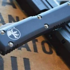 All Knife Brands Microtech 122-4 Ultratech Auto OTF Knife 3.46