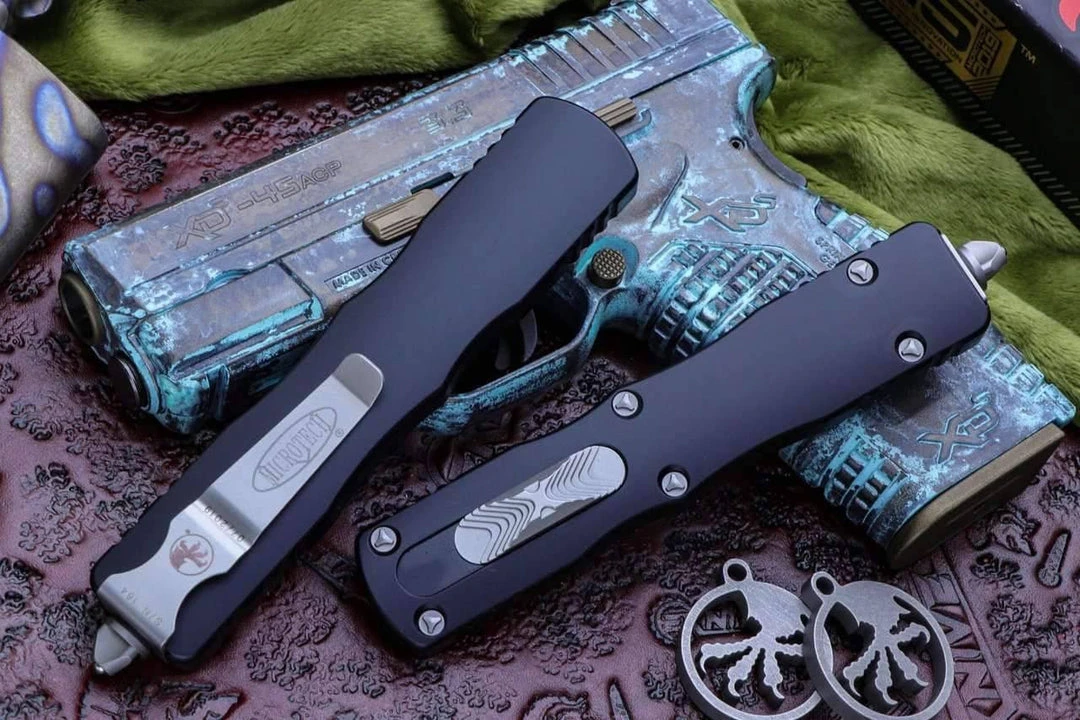 Wholesale β All Knife Brands Microtech 227-12 Dirac Delta D/E - Black Handle - Stonewashed Full Serration π 4 All Knife Brands Microtech 227-12 Dirac Delta D/E - Black Handle - Stonewashed Full Serration