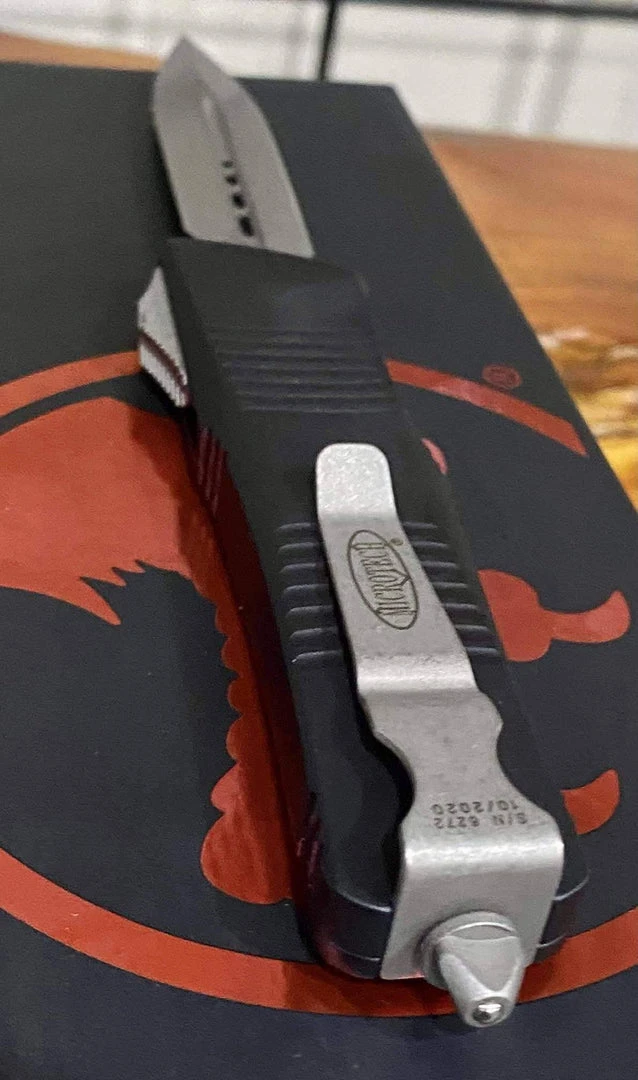 Budget π Microtech Troodon D/E OTF Automatic Knife (3" Apocalyptic) 138-10AP β 4 Microtech Troodon D/E OTF Automatic Knife (3" Apocalyptic) 138-10AP