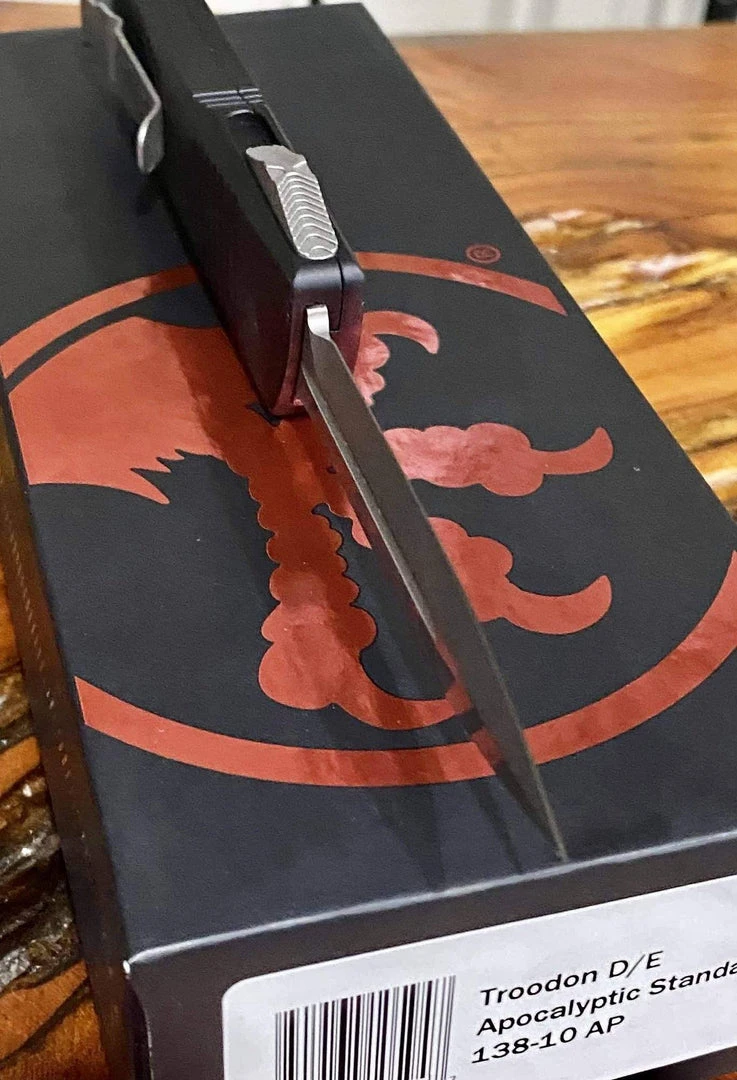 Budget π Microtech Troodon D/E OTF Automatic Knife (3" Apocalyptic) 138-10AP β 5 Microtech Troodon D/E OTF Automatic Knife (3" Apocalyptic) 138-10AP