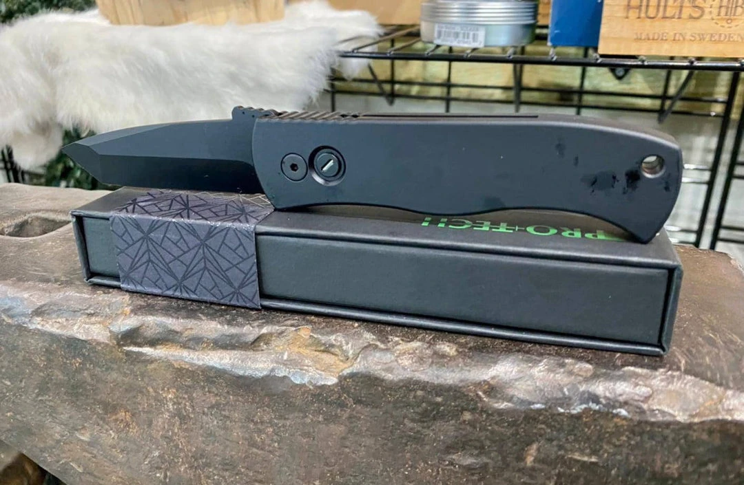 Hot Sale π PROTECH KNIVES All Knife Brands Pro-Tech Emerson E7T Operator Tritium Button Tanto Knife (3.25" Black) π 3 PROTECH KNIVES All Knife Brands Pro-Tech Emerson E7T Operator Tritium Button Tanto Knife (3.25" Black)