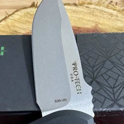 PROTECH KNIVES Pro-Tech Rockeye Auto Black Handle, Stonewash S35VN Blade LG301