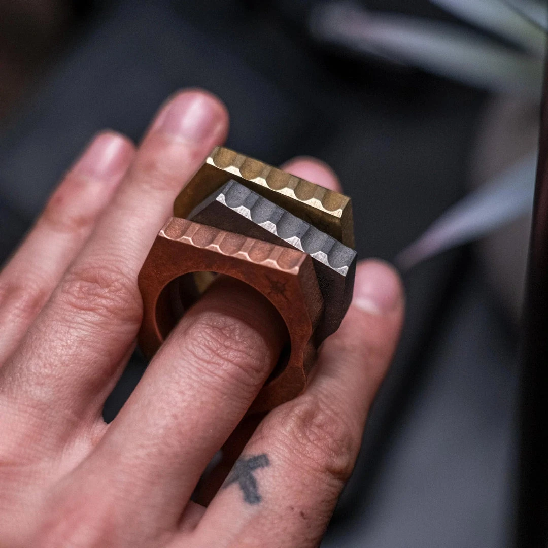 Flash Sale π TOOR KNIVES Toor Thumper Keychain Ring Pocket Defense Tool (USA) β 11 TOOR KNIVES Toor Thumper Keychain Ring Pocket Defense Tool (USA)